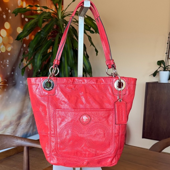 Coach Handbags - Coach Alex Op Art Patent Leather Tote Bag